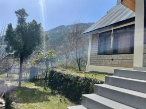 Rosette Cottage by EdenHomes, Manali